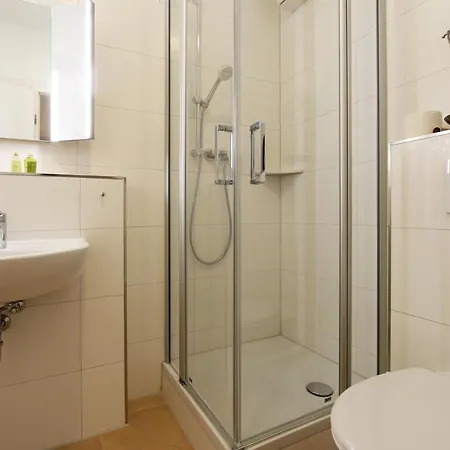 Antonia Apartment Kuehlungsborn